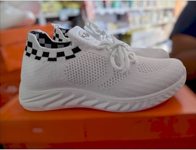 Zapatilla blanca